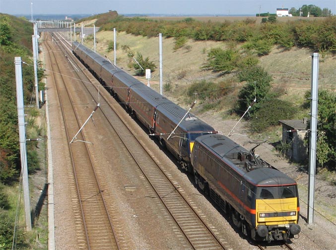 GNER class 91 on a up London train at Abbots Ripton.