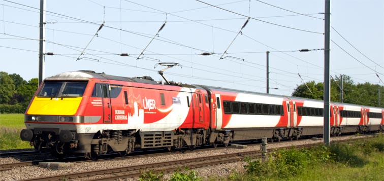 LNER class 91114 at Abbots Ripton 