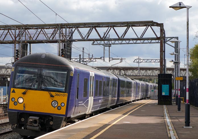 EMR Connect 360101 into platform 4 at Bedford station on 17th September in 2021