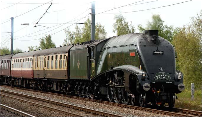 A4 4-6-2 60019 Bittern at Conington on the Scarborough Flyer