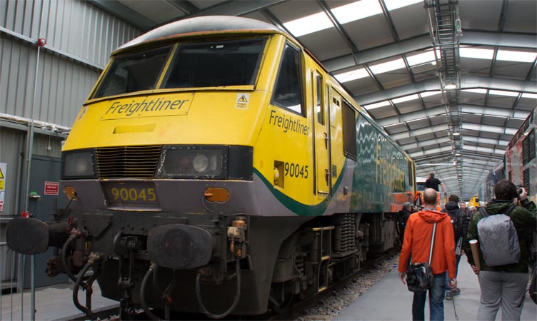 Freightliner Class 90045 