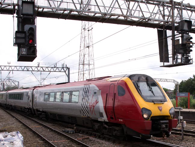 Virgin Trains Class 221113 