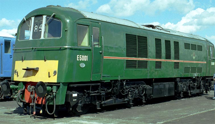 E5001 at the Doncaster works open day in 2003.