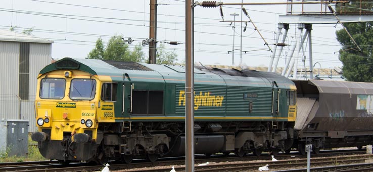 Freightliner class 66552 Malltby Raider at Doncaster 