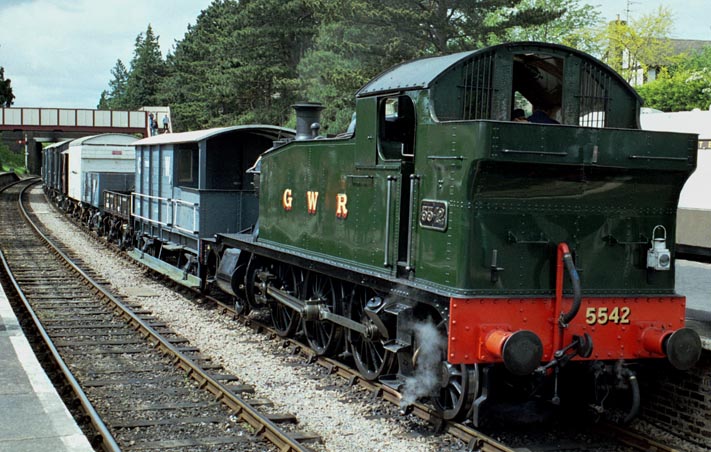 Great Western Railway 2-6-2T 5542 