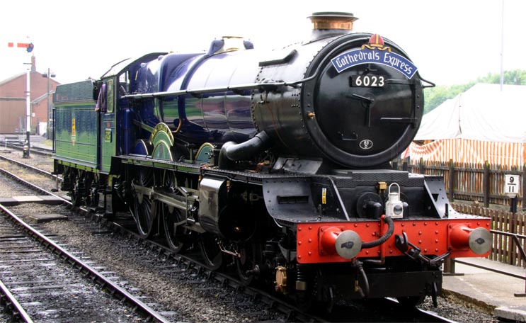 'King' class 4-6-0 6023 'King Edward ll' 