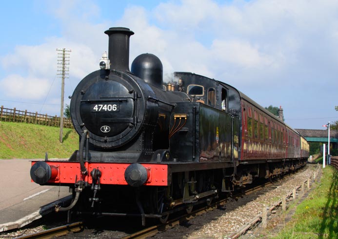 0-6-0T 47406 at Quorn and Woodhouse station 
