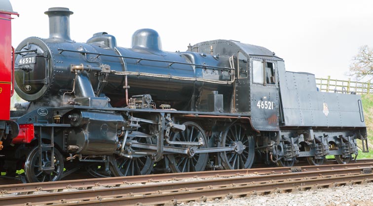 46521 all wheels off at Quorn and Woodhouse in 2013