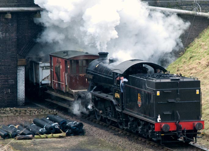 61994 leaves Rothley railway station 