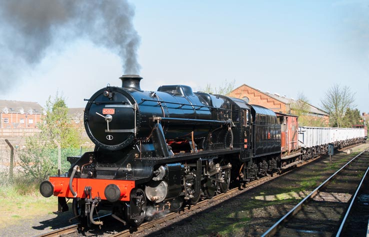 8F 48305 at in Loughborough 