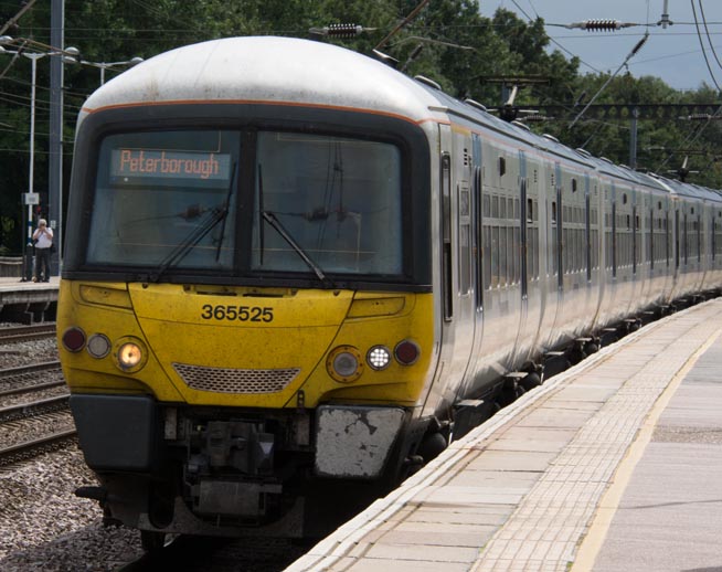 Great Northern class 365525 