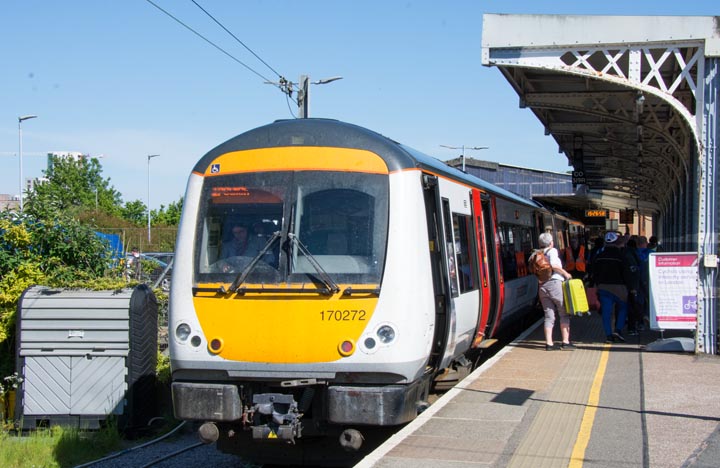 Greater Anglia class 170272 in Ipswich station 