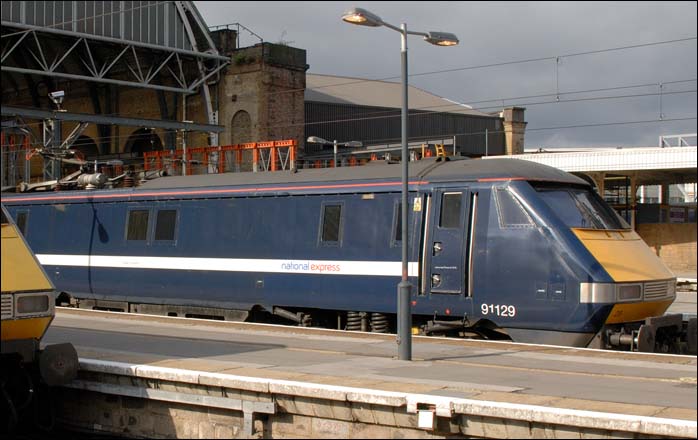 National Express East Coast class 91129 at Kings Cross in 2008 NXEC class 91129 at Kings Cross
