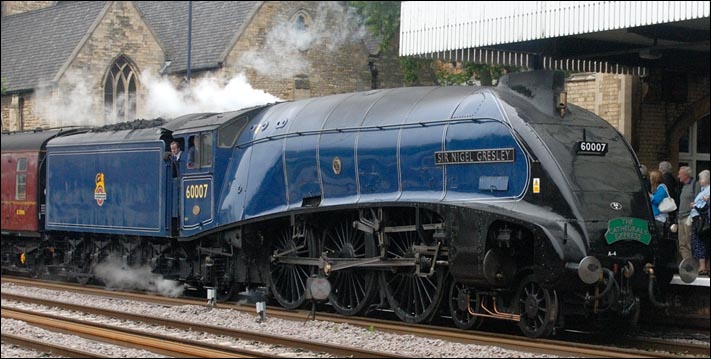 LNER A4 60007 Sir Nigel Gresley 