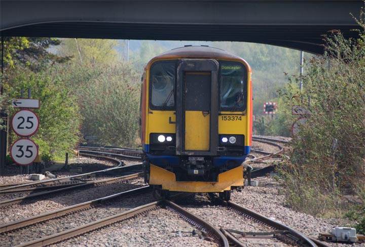 East Midlands trains class 153374 