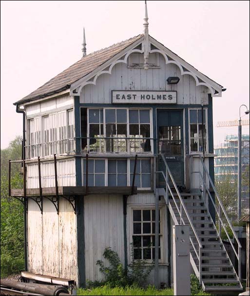 East Holmes signal box in 2005 