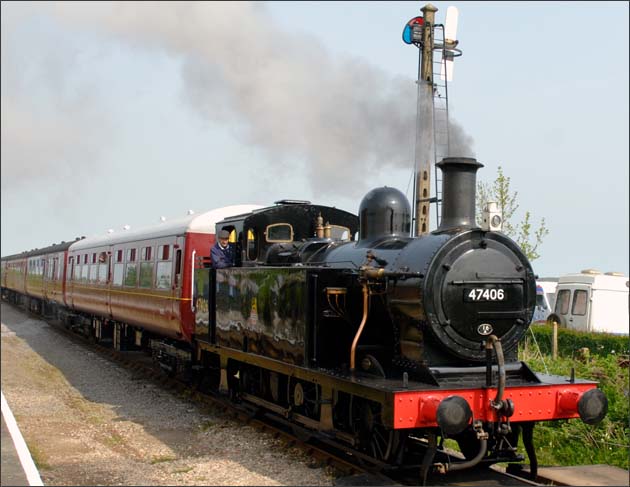 47406 into Ludborough station on the 24th April 2011 