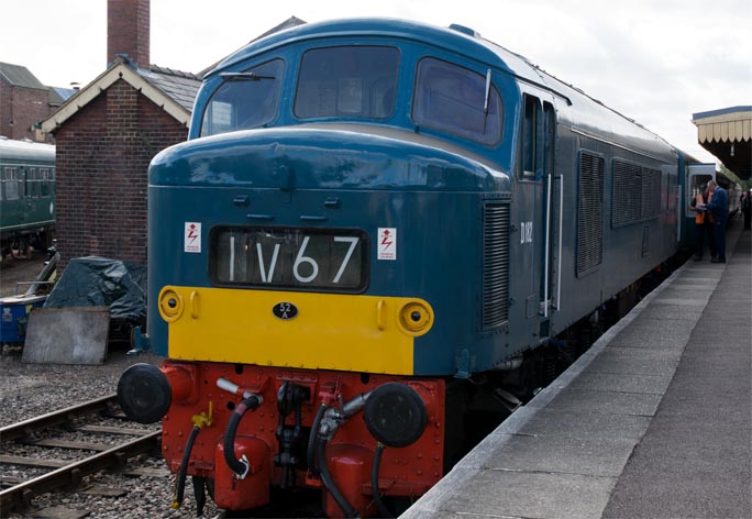 D182 at Derham station