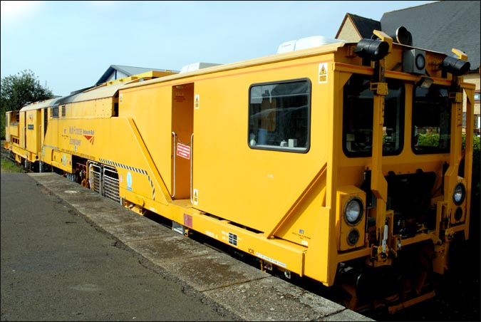 Network Rail Multi Purpose stone blower in the bay platform at Dereham station in 2009