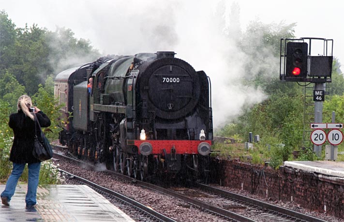  Britannia Class 7MT 4-6-2 no 70000 Britannia 