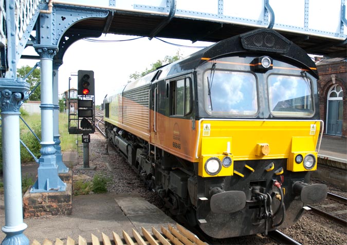 Colas Rail class 666846 at March station