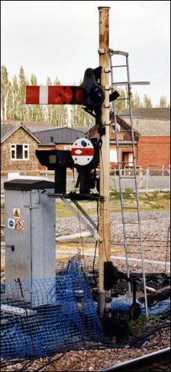 Signal near footbridge on platform 2 at March Station in 2002