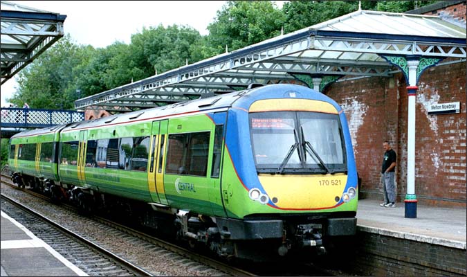 Central Trains class 170 521 stands in Melton Mowbray station 