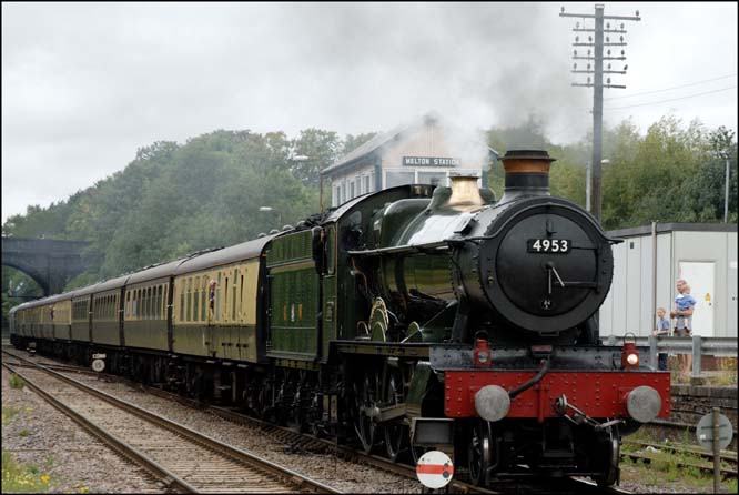 GWR 4953 Pitchford Hall into Meton Mowbray station
