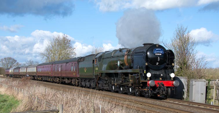 4-6-2 35018 British India Line at Langham with the The Nigel Dobbing Memorial Train 4-6-2 35018 British India Line at Langham with the The Nigel Dobbing Memorial Train