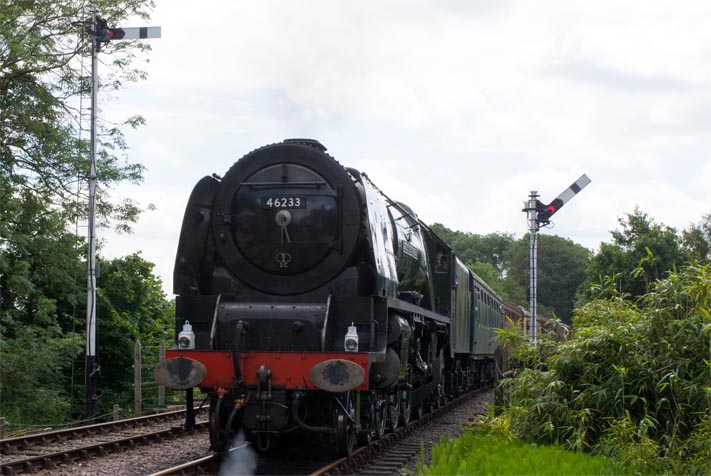 4-6-2 46233 Duchess of Sutherland 