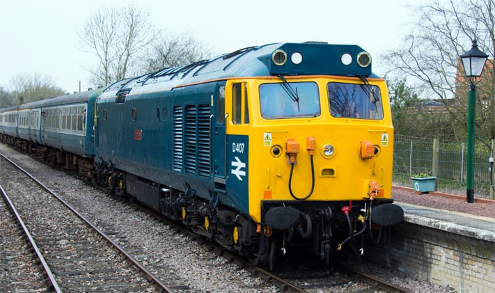 D407 at Thuxton station