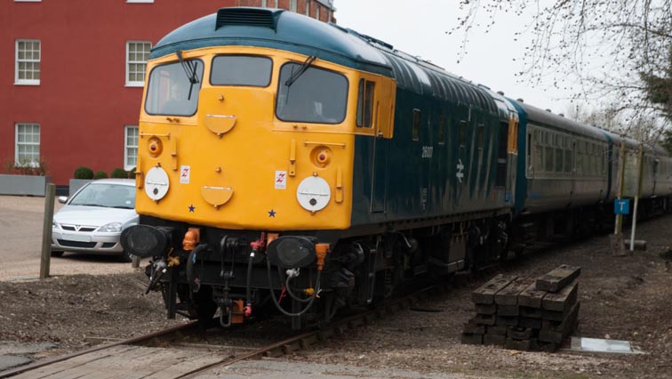 Class 26 007 into Yaxham station 