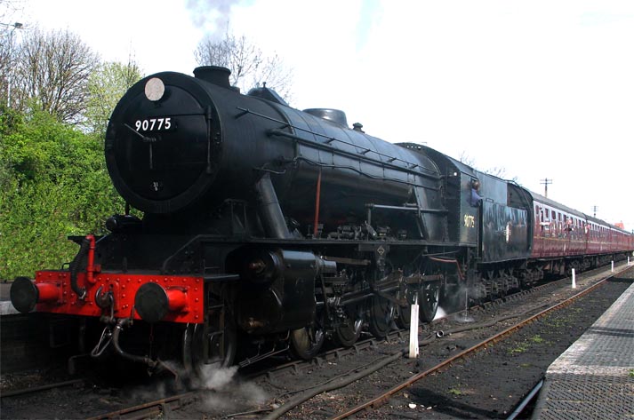 2-10-0 90775 at Sherringham 