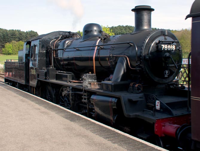 2-6-0 78018 in Weybourne staion 