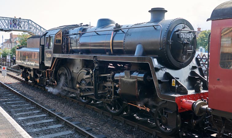 BR Standard Class 4 2-6-0 76084 in Sheringham station 