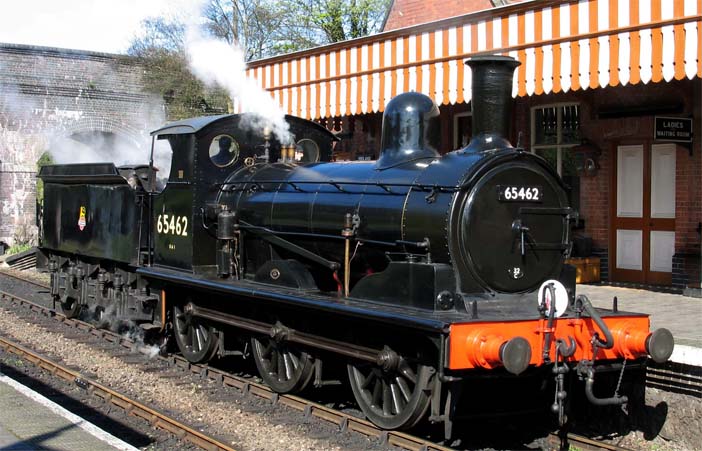 J15 65462 in British Railways unlined black at Weybourne station 