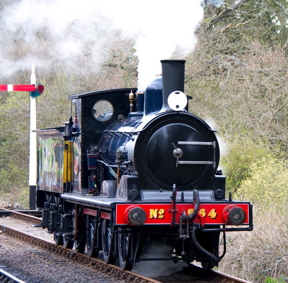 Y14 no.564 light engine at Holt 