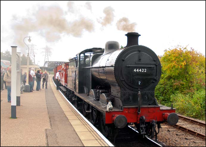 4F 44422 at the NVRs Peterborough Station on Saturday 10th Spetember 2011