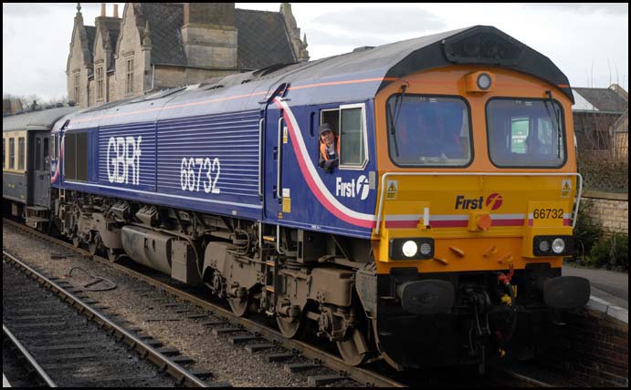 GBRf class 66732  in Wansfod station