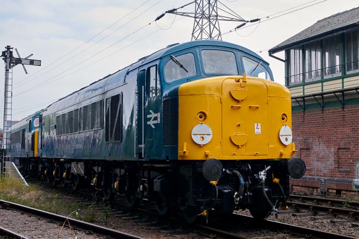 D4 and 45041 about to leave on the 9th October in 2021 the Nene Valleys Peterborough station.