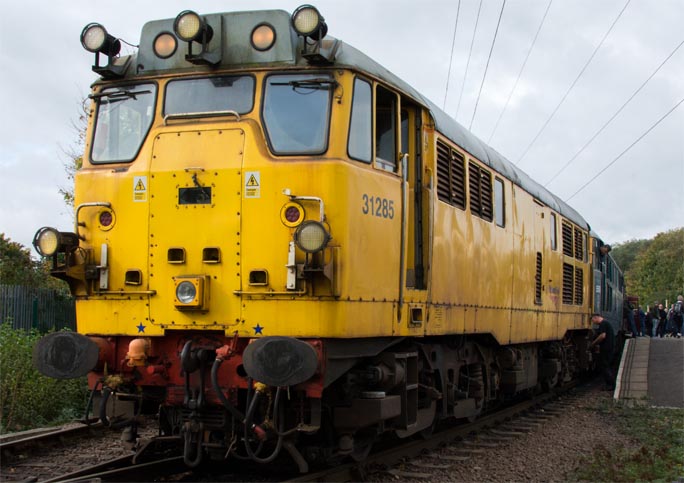 Network Rail Class 31285 and class 315580 