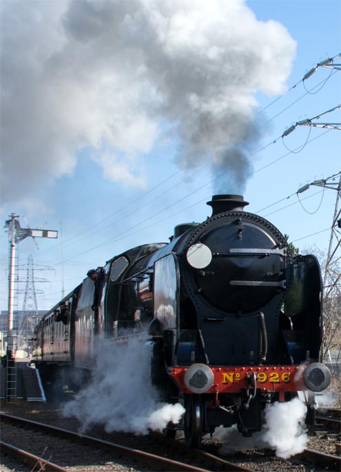 Southern 926 Repton leaving the Nene Valley's Peterborough station 