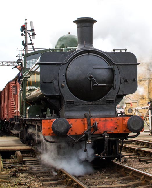 Great Western 0-6-0ST as 6779 out of Wansford station on a freight  