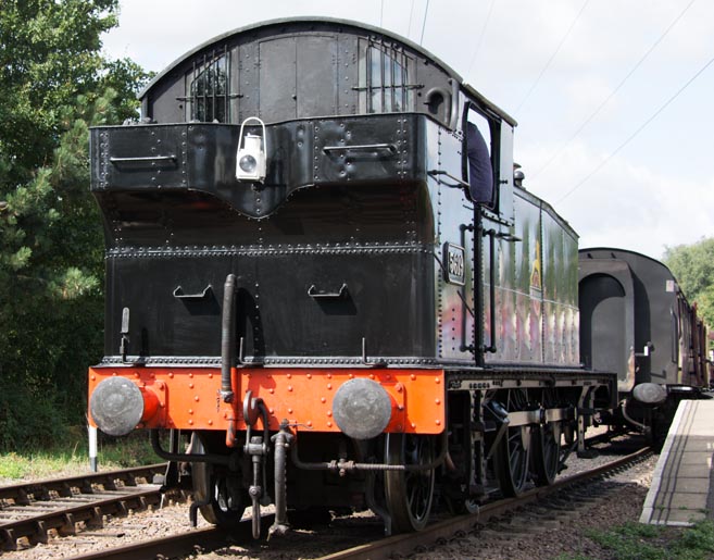 GWR 0-6-2T 5619 