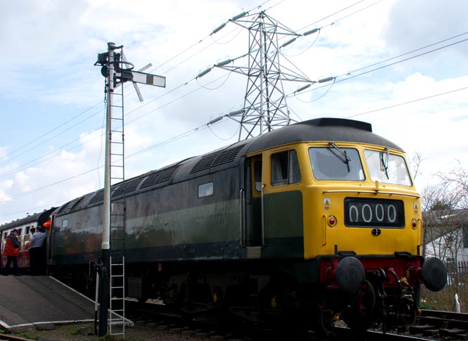 Class 47 (Brush Type 4) in two tone green with the number 1842 