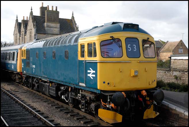 Class 33 053 at Nene Valley Railway
