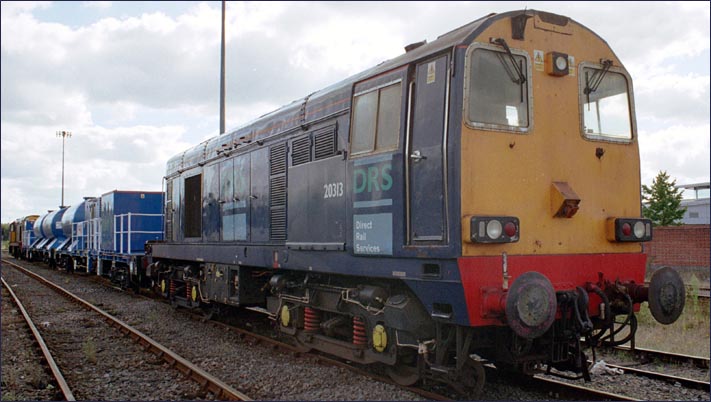 DRS Rail treatment train at Norwich Station 23/9/2005.