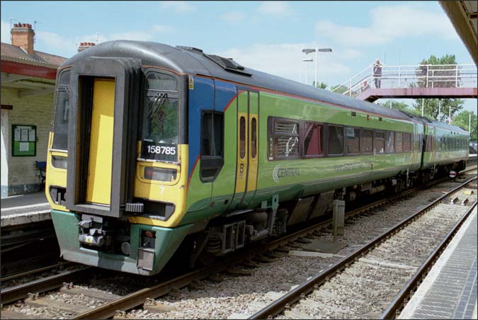 Central Trains class 158785 in Oakham station. Central Trains 158785 in Oakham station