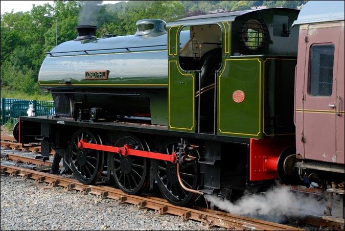 Austerity 0-6-0 Lord Phil at Matlock station 