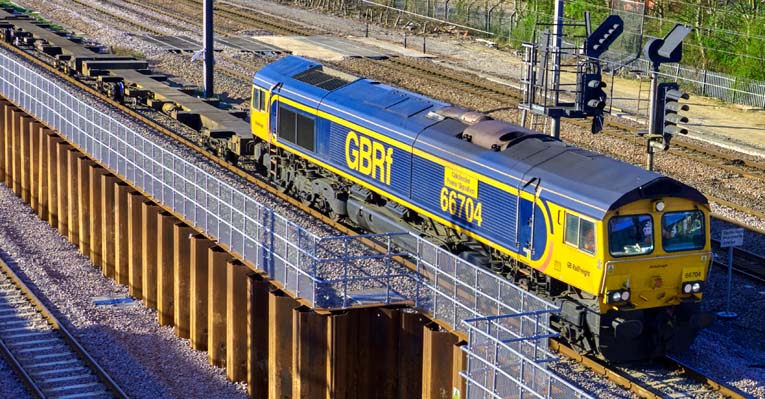 GBRf class 66704 Colchester Power Signalbox 